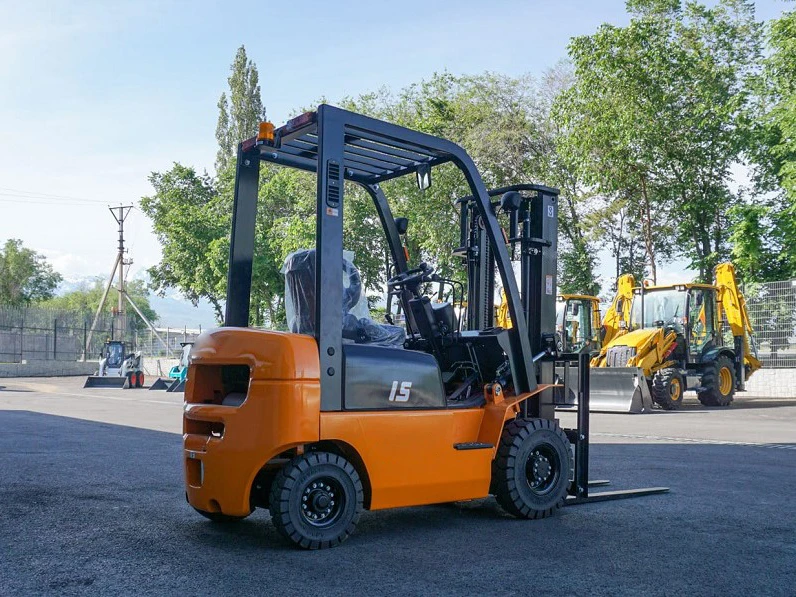 Full Terrain Off-Road Diesel Forklift 1.5 Ton Forklift  CPCD15-A