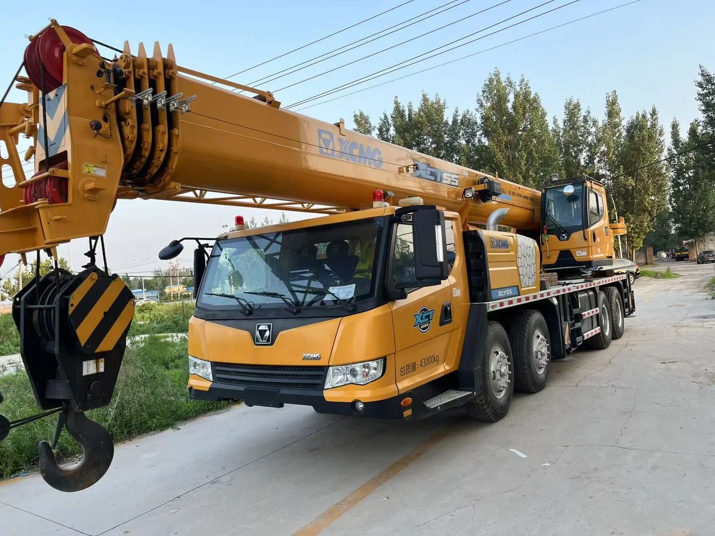 50ton XCMG QY50KA mobile truck crane with lower price, XCMG truck crane for sale