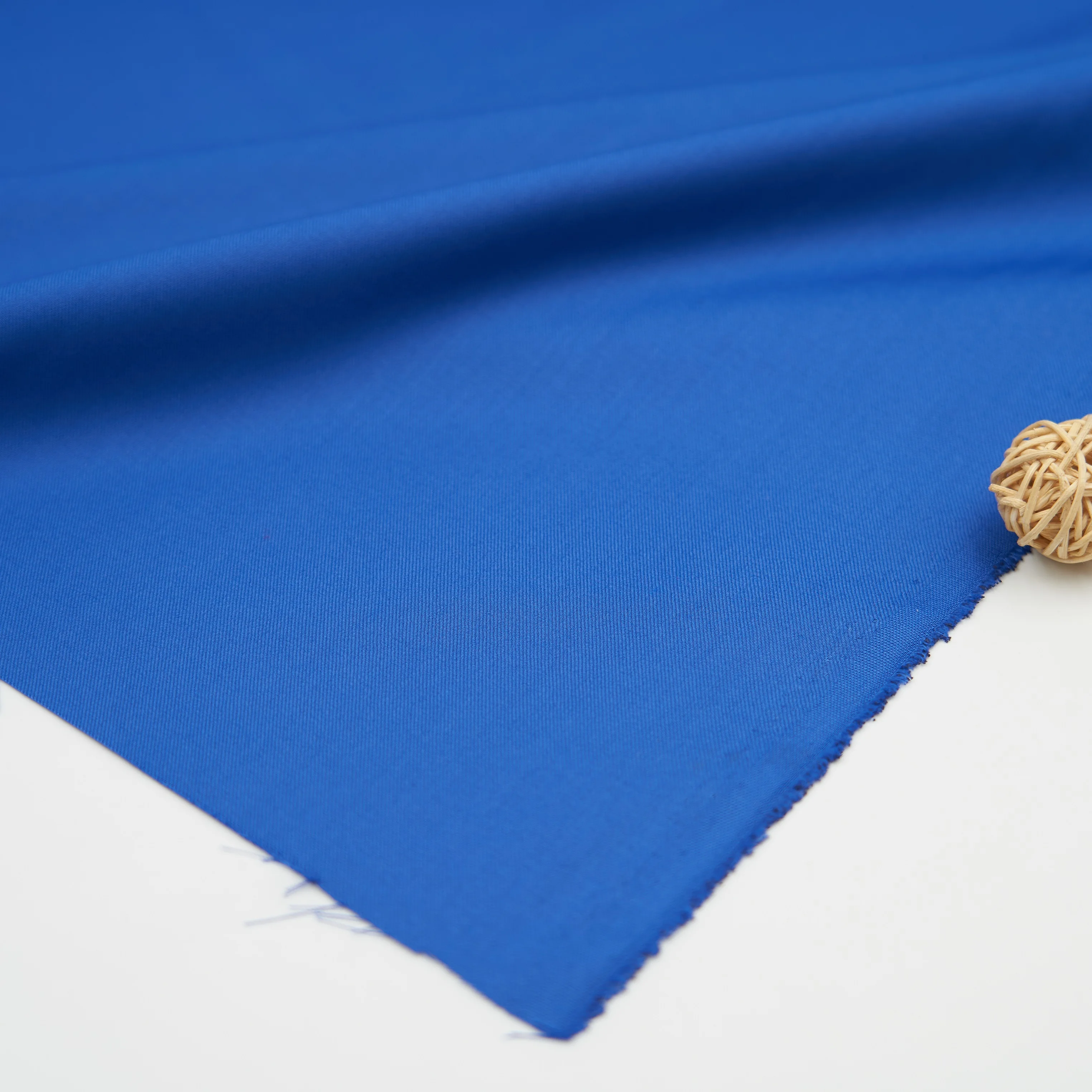 Factory wholesale 4 ways stretch polyester spandex fashion polyester fabric for suit