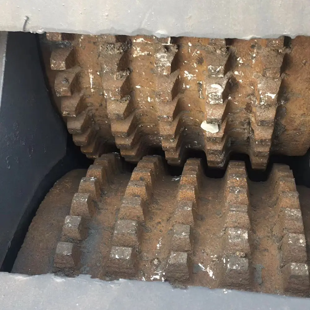 mining industry roll crusher 2pg 250*400 quartz stone double smooth roller crusher machine