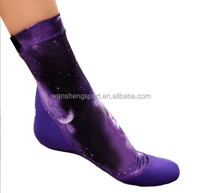 OEM ODM Design 3mm Soft Skin Anti Slip Sand Beach Tennis Sport Booties Water Activities Diving Surfing Wetsuit Neoprene Socks