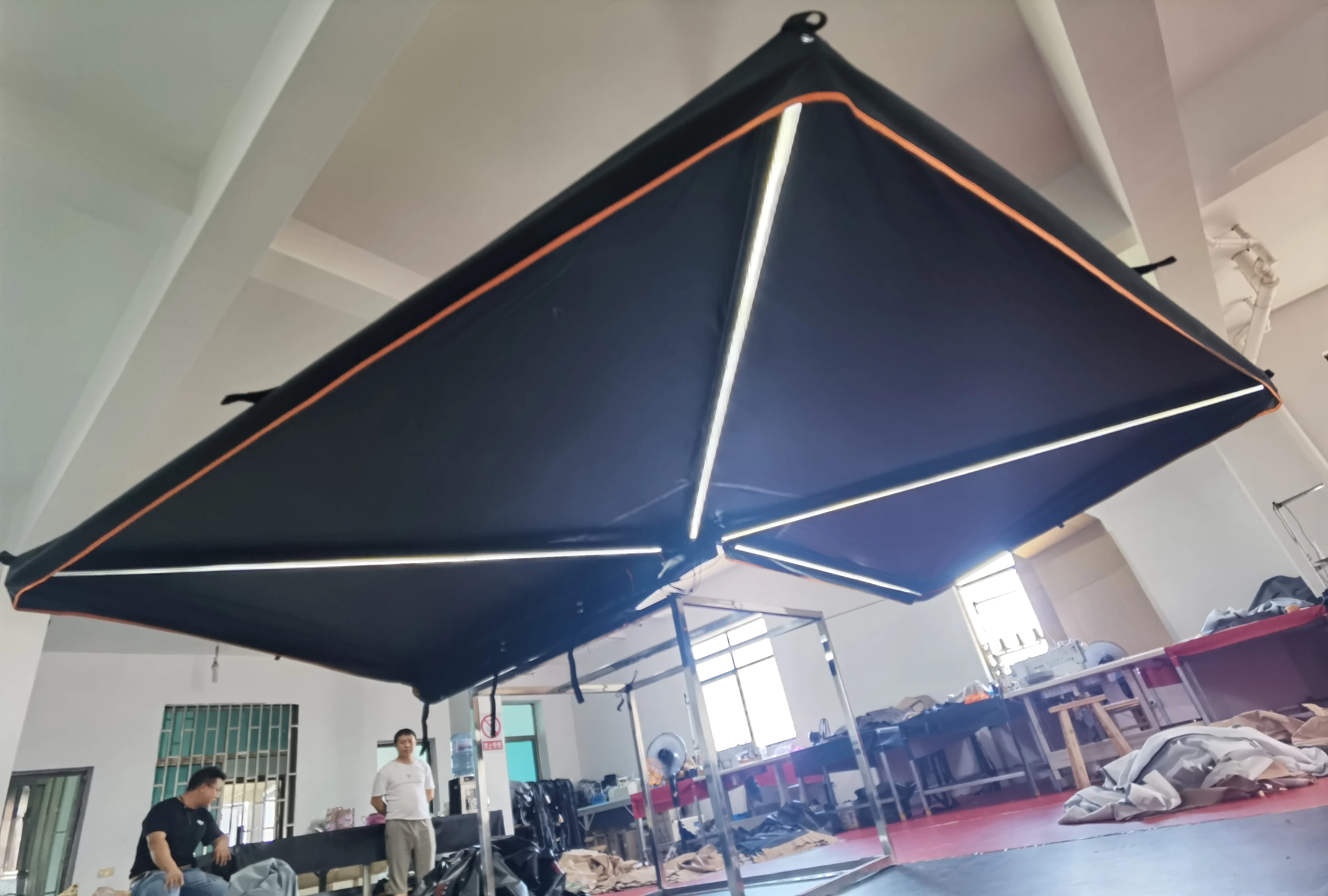 L High quality outdoor camping 270 degree awning 4x4 car tent with LED light