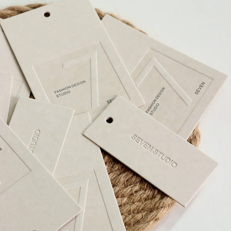 Custom Own Brand Logo Eco Friendly Swing Hangtags Tags And Labels Pricetag Custom Logo Fashion Design Clothing Hang Tag