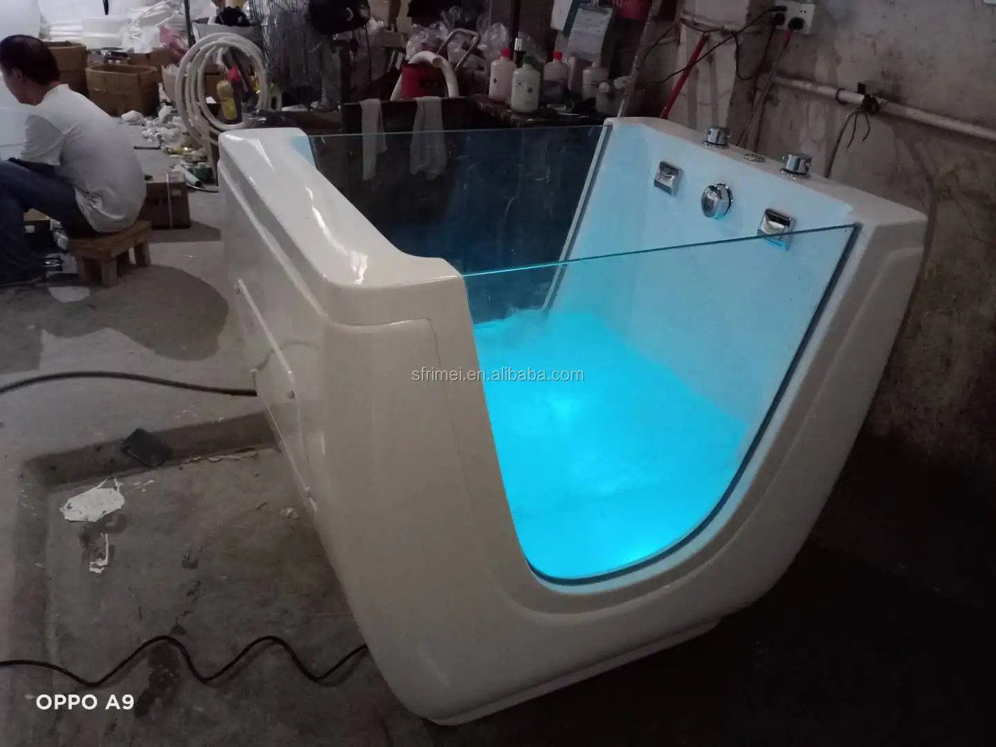 K-BB002 Small acrylic air bubble colorful massage baby spa bathtub children bath