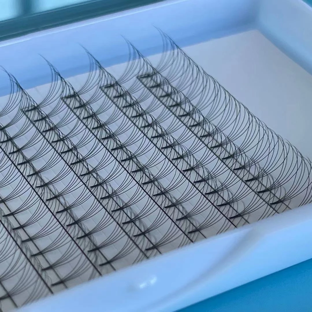 5D Deep Black Pre made fans Short Stem Pointy Base