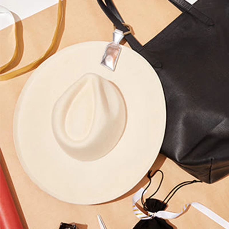 The Tie Faux Leather Hat Clip Magnetic Hat Holder for Travelling