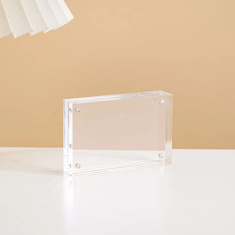 Wholesale clear acrylic frame photo frame acrylic picture frame 4x6 customizable size