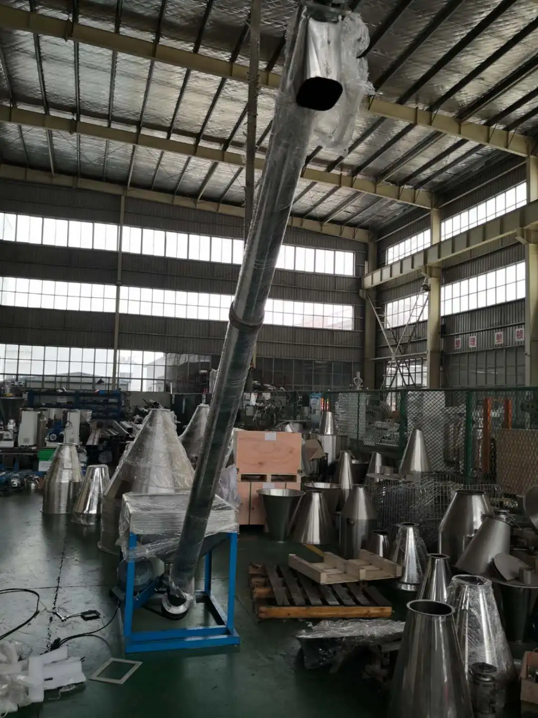 SP-600 Plastic Raw Material Autoloader Plastic powder spring loader plastic powder feeder