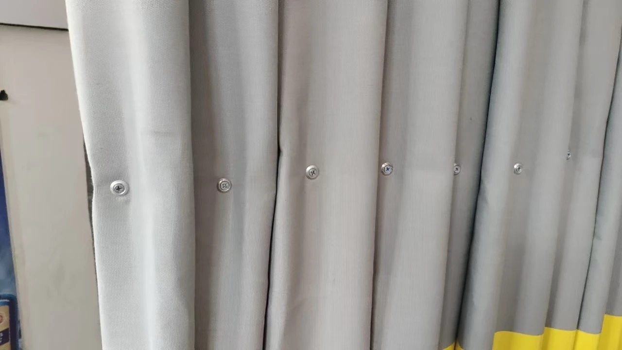 Telescopic Isolation Fence, High-speed Railway Airport Aluminum Alloy Partition Screen, Manual Sliding Telescopic Door