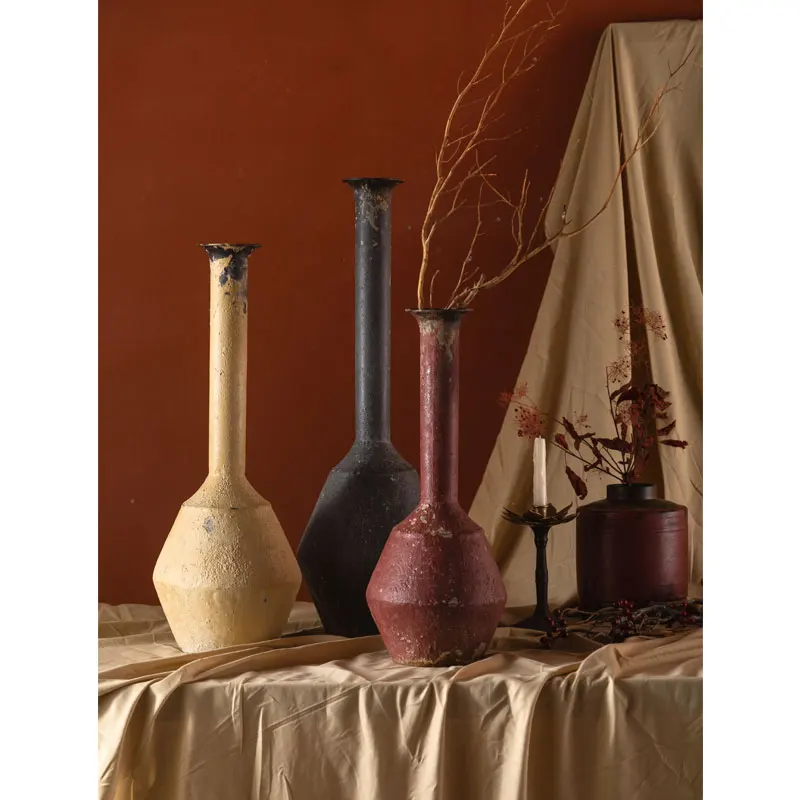 Simple Nordic retro iron colorful vase for home furnishing pieces pastoral handicraft metal vase