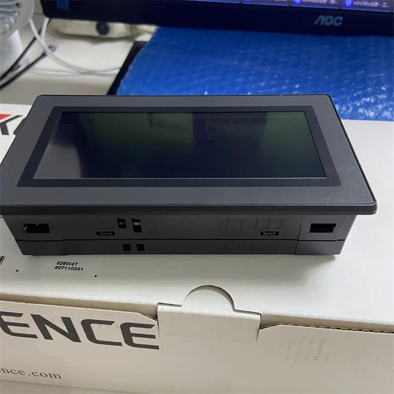 KEYENCE 4 inch TFT color RS-232C touch screen VT3-W4T VT3-W4MA VT3-W4M VT3-W4GA VT3-W4G