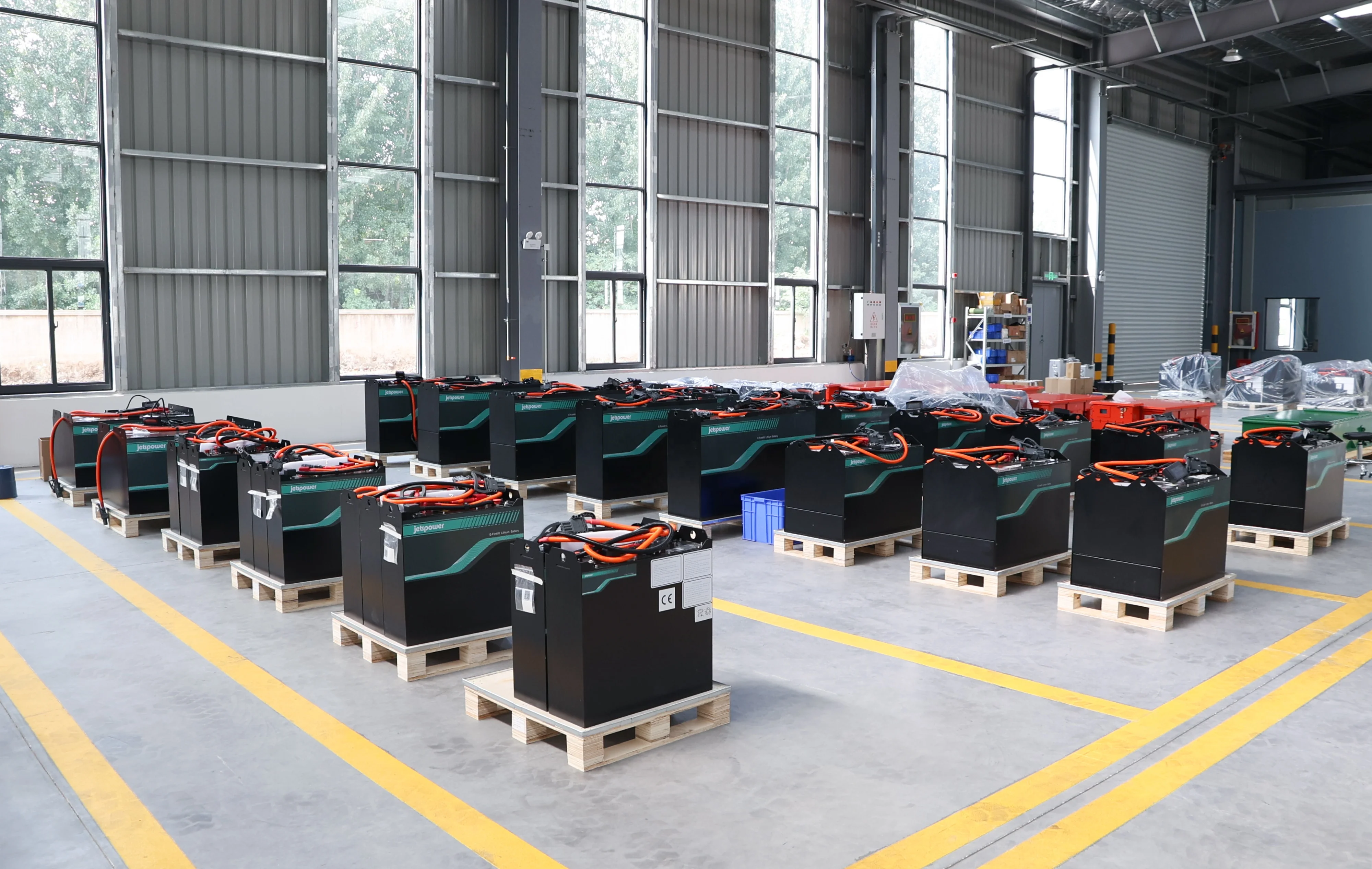 Professional forklift battery suppliers customized lifepo4 24v  48v 80v lithium ion forklift battery