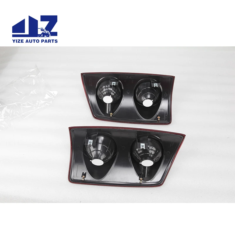 For Dodge Ram Truck Red Clear Tail Lights Brake Lamps Driver Left + Passenger Right Pair Replacement Set 2007-2009-