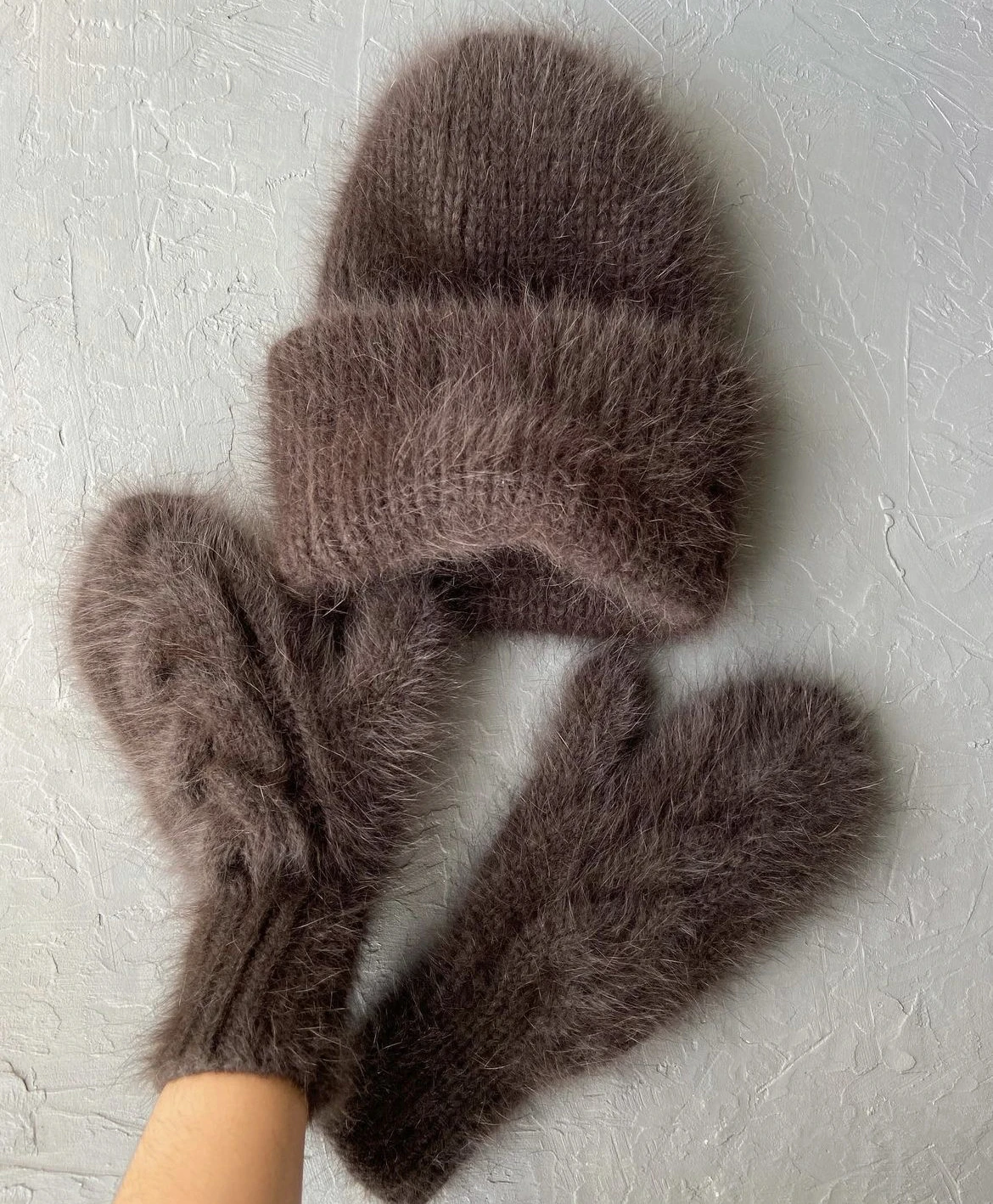 Russian popular 80%angora 20%nylon blend yarn 16/2Nm wholesale 45 colors in stock long hair for knitting and hand knitting