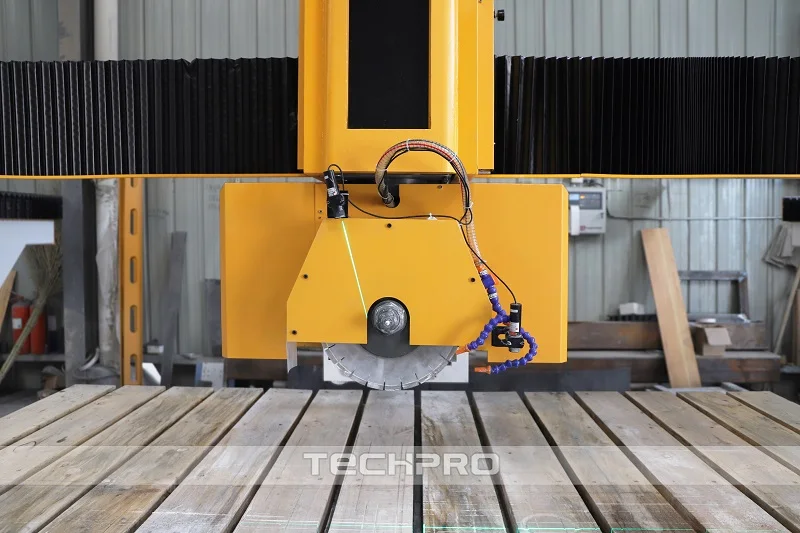 4 +1Axis 5 Axis Stone Monoblock Marble Bridge Saw Machine With 360 Degrees And CCD Camera Cnc Router For Stone Cutting
