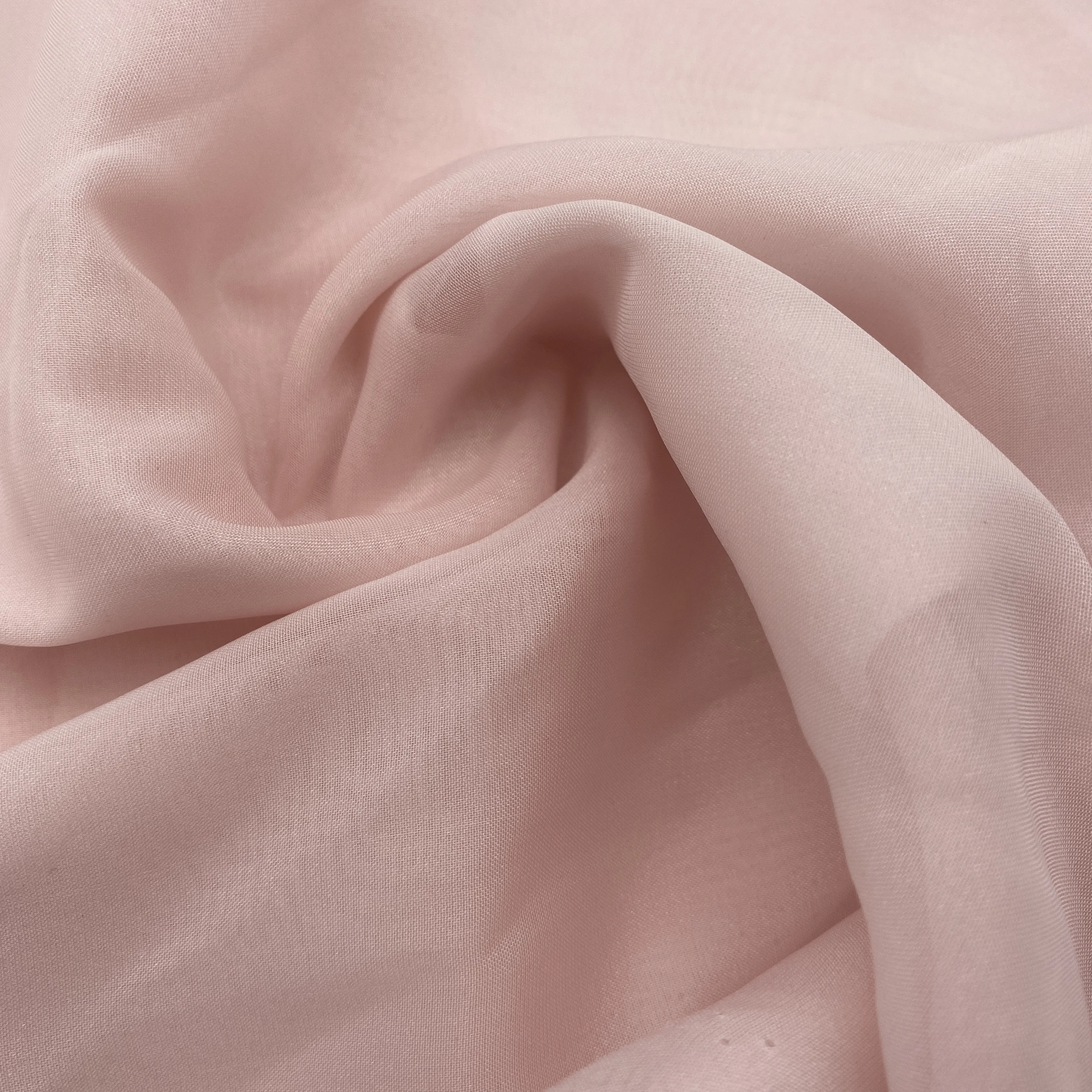 65gsm Chiffon Fabric 100% Polyester Chiffon Fabric Woven Shiny fabric transparent dress lining