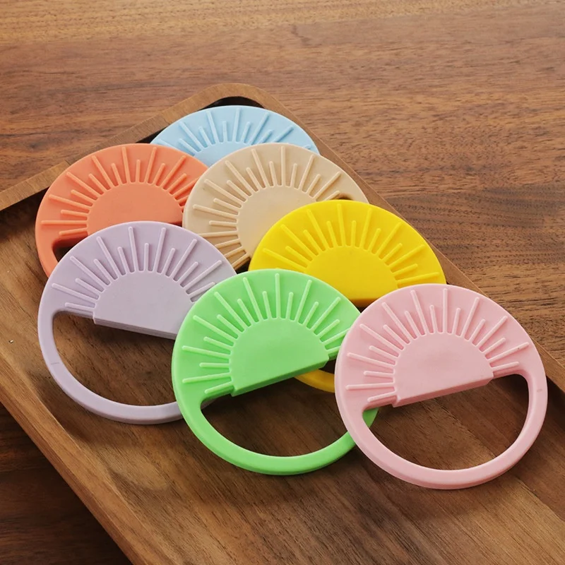 Custom Bpa Free Cute Baby Eating Training Teething Toy Gift Children Chew Molar Weaning Baby Sun Silicone Teether