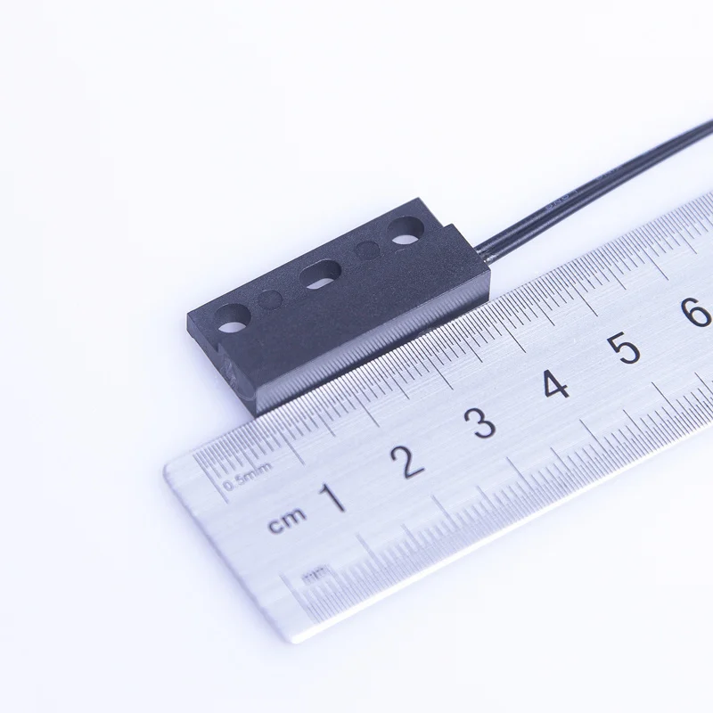 rectangular/cylindrical plastic molded magnetic reed proximity switch/sensor ,magnetic plastic reed switch