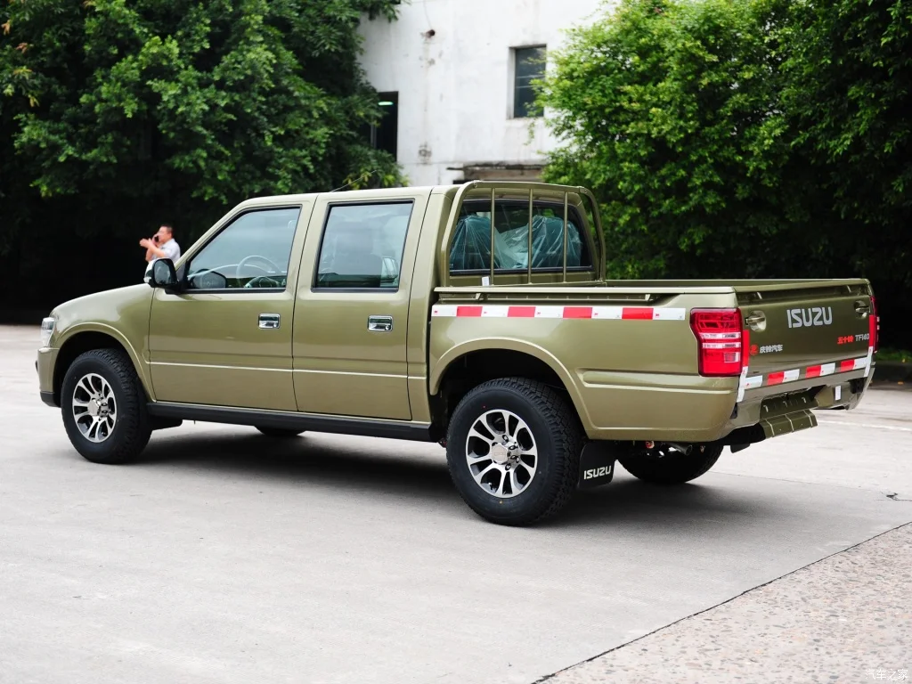 Распродажа высококачественный пикап isuzu для дизельного топлива с пикапом tf