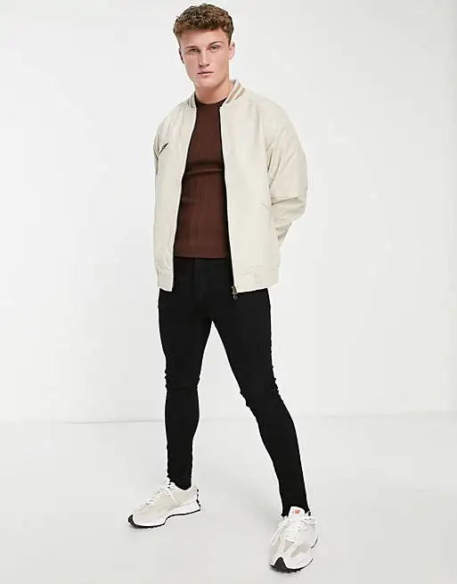 Throw-on appeal Baseball collar Zip fastening Raglan sleeves  faux leather bomber jacket