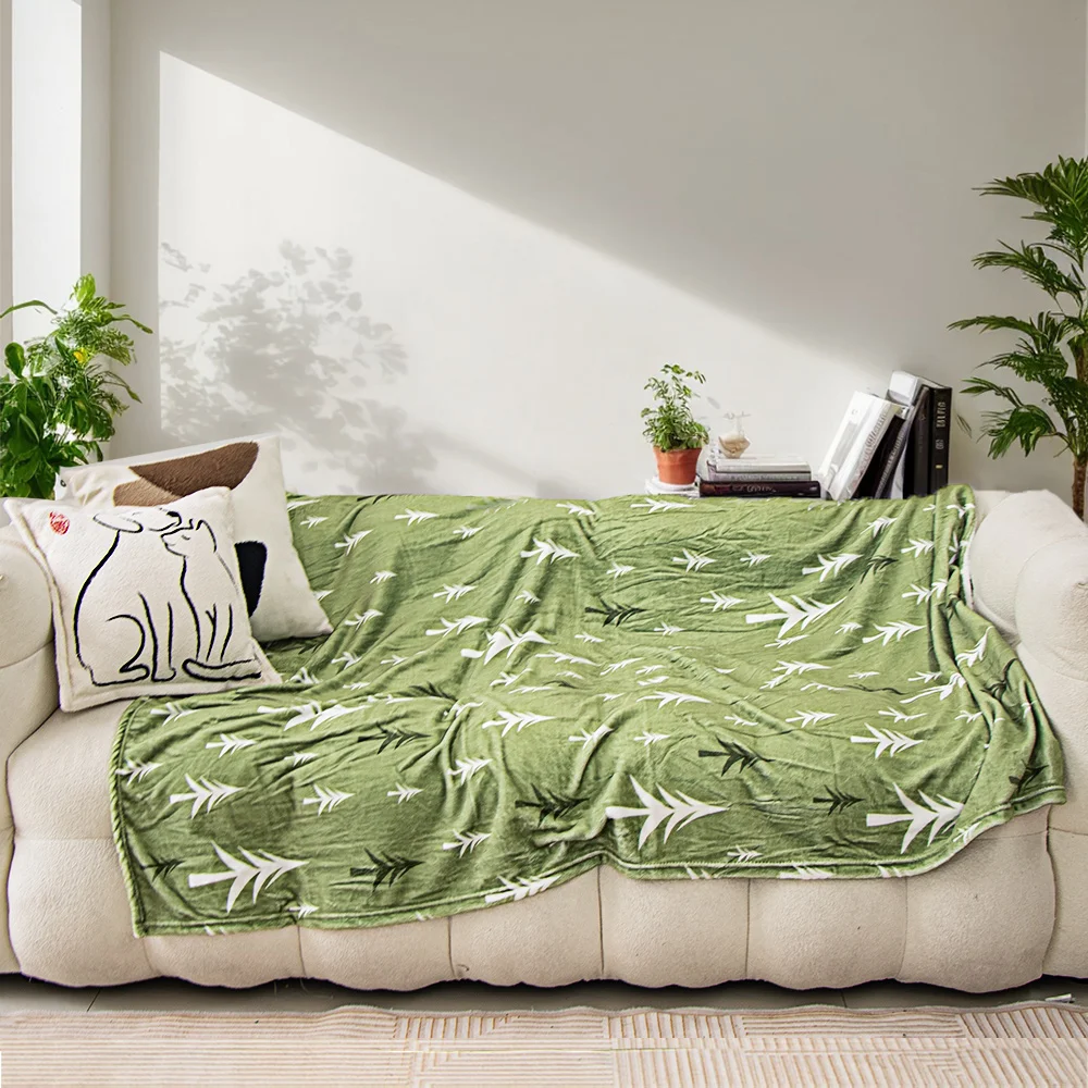 Wholesale Super Soft Luxury Velvet Flannel Blanket Winter Home Decor Print Couch Bed End Light Winter Luxury Bedding