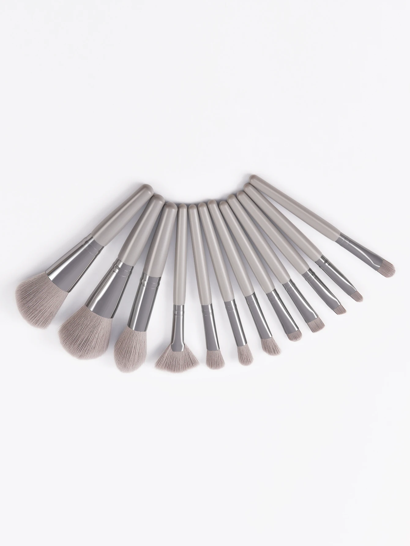 2022 New Champagne Gold Grey 12 Pcs Classic Design Chinese Factory Custom Brushes Fashion Sexy Private Label Makeup Brush Set