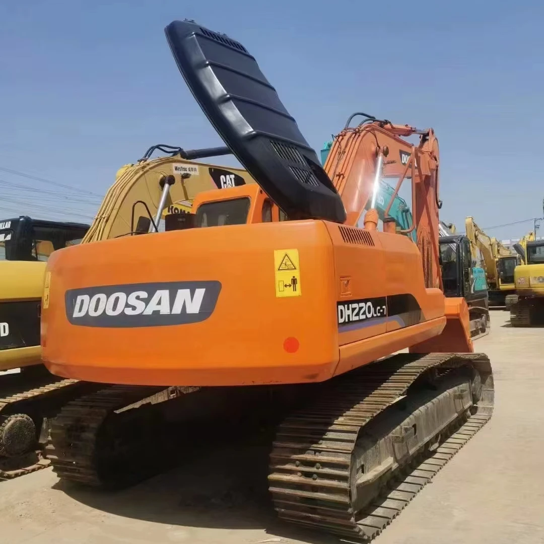 Original Korea Doosan DX220-7 Crawler Excavator 22 Ton DX225 DH140 Doosan used excavator
