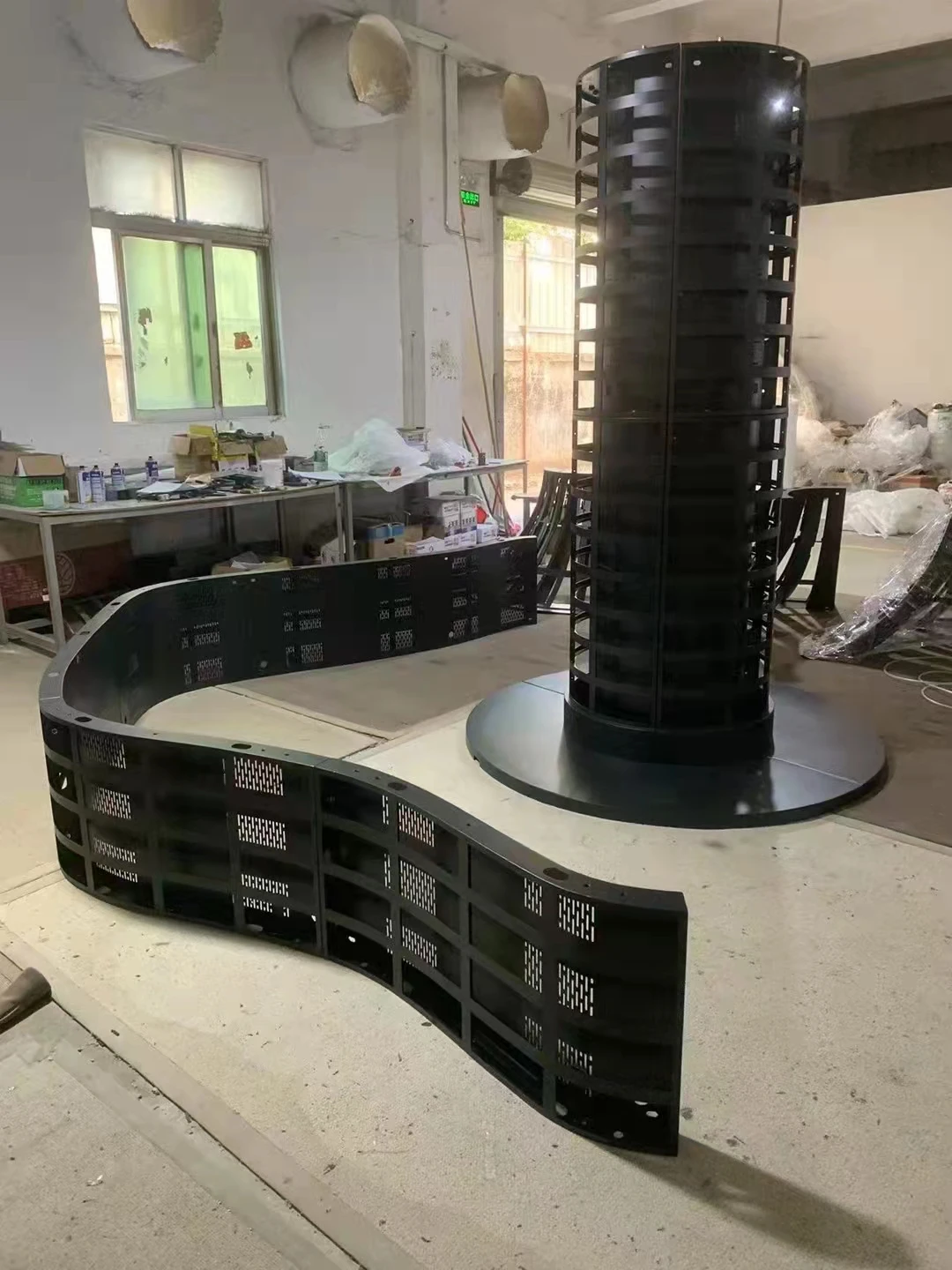 Top Quality LED Display Factory Top Shine Indoor Full Color Digital Advertising Wall P4 P2.5 Customized Flexible Display Screen