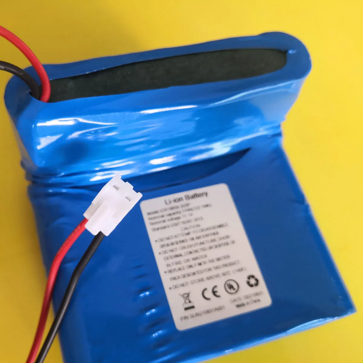 18650 21700 32700 Cell Battery Pack 3.2V 3.7V 7.4V 11.1V 12.8V 2000mAh 4500mAh 6000mAh Lithium Ion Battery Pack