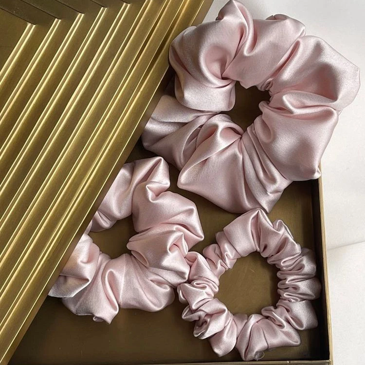 Wholesale Silk Scrunchies Hair Elastic Bands Ties Ponytail Holder Women Silk Hair Scrunchies Silk Customised