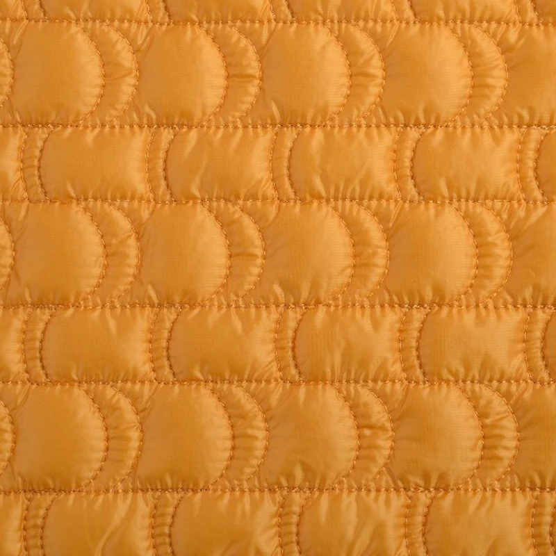 Nonwoven Polyester Fibre Batting Wadding Embroidery Quilted Fabric for Winter Down Coat