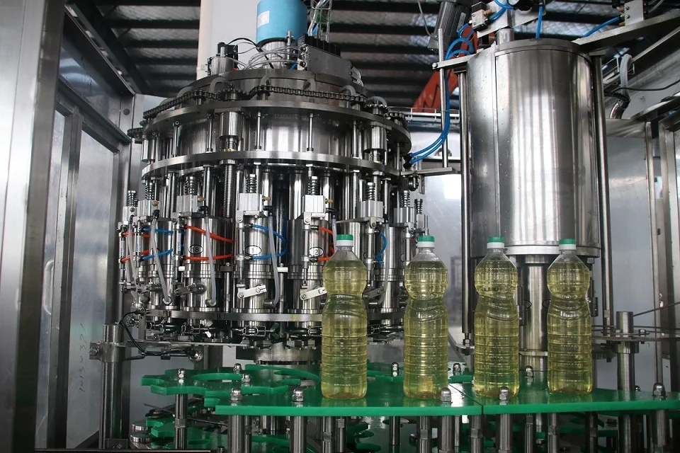Automatic and packing plastic bottle essential palm cooking vegetable olive edible oil filling machine