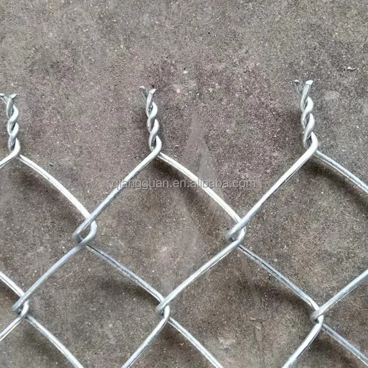 6ft high Fence Outdoor Garden Fence Roll PVC Coated Green Black Hot-dip Galvanized Wire Mesh cyclone fence price