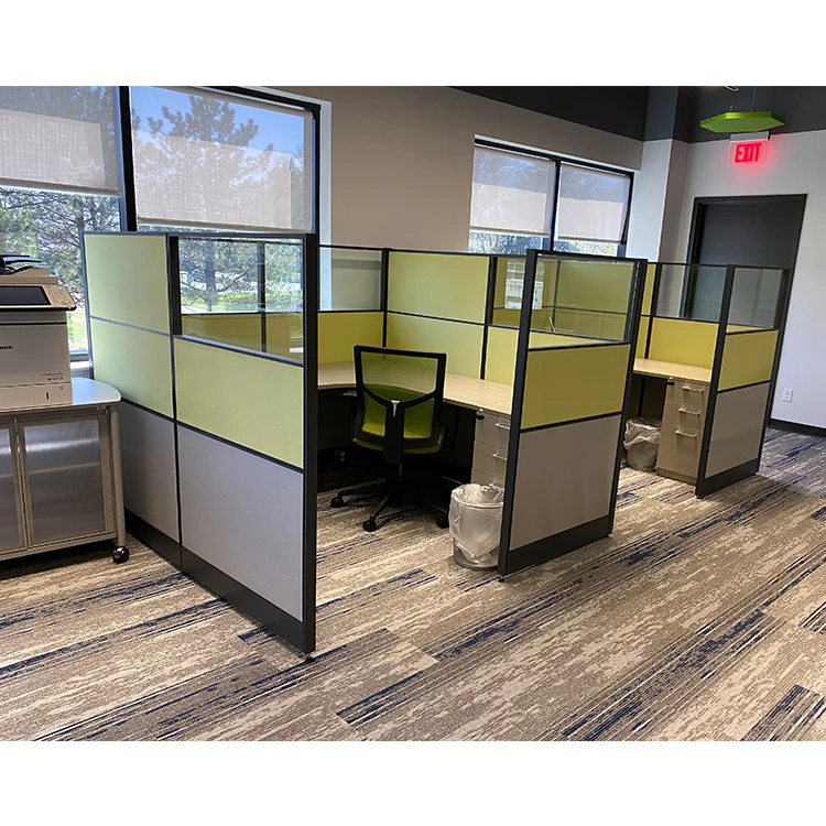 China Modern Modular Office Furniture Workstation 2, 4, 6 Seater Office Workstation Desk