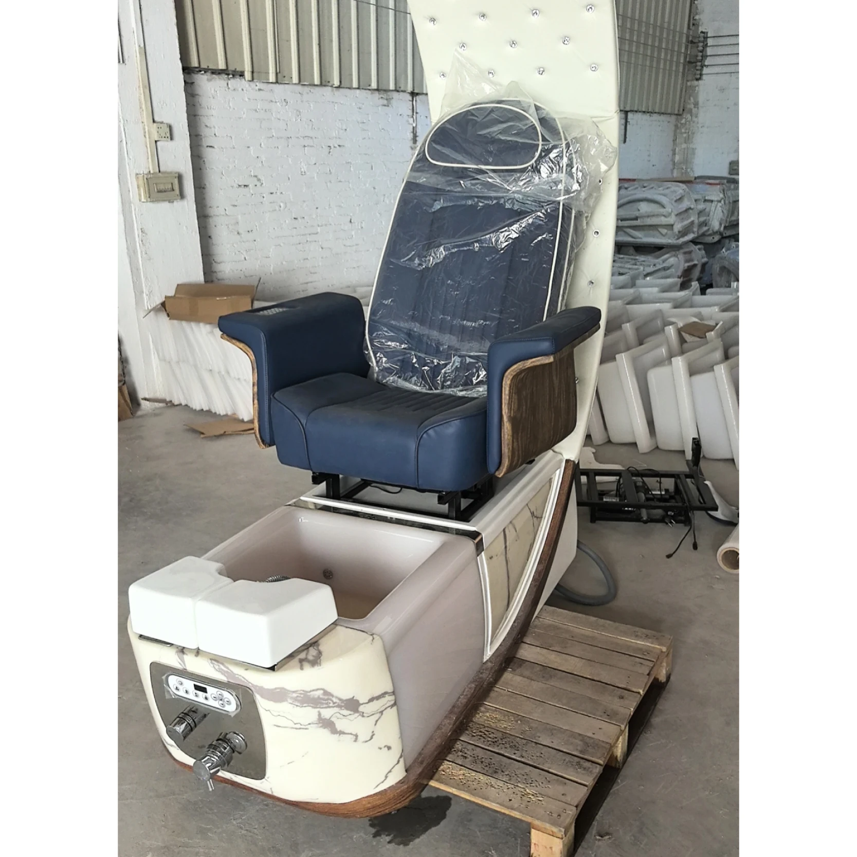 Sincoo Customized Luxury Egg Hot Sale Fashion Salon Massage Spa Jet Manicure Pedicure Chair