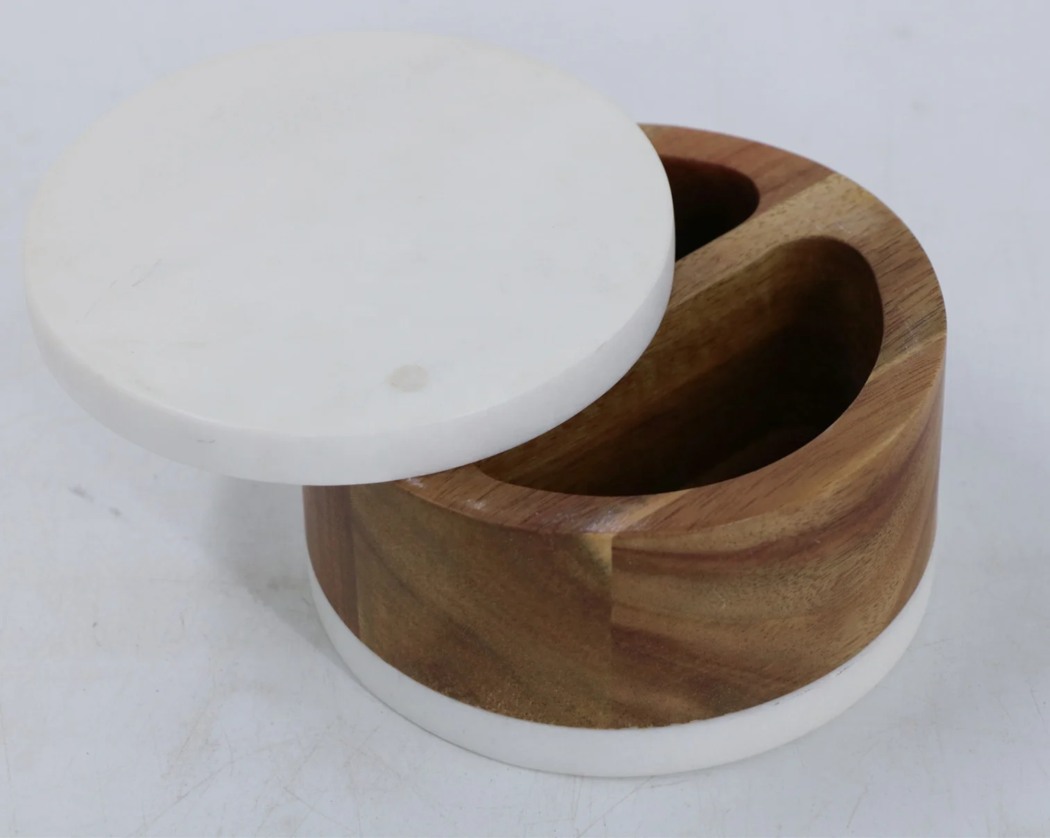 Condiment Pot Salt And Pepper Bowls Salt Jar Seasoning Pot