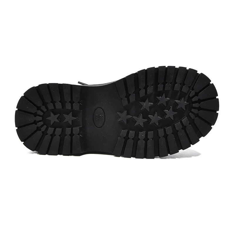 Embossed Kids Leather Non-slip Safety Shoes Rubber Sole Black Work Boots with Chain