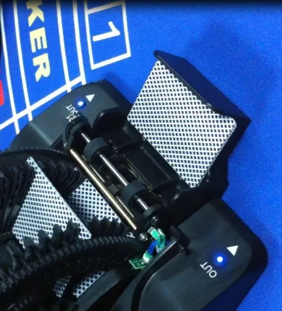 Card Shuffler Dealer Shoe For Casino Entertainment