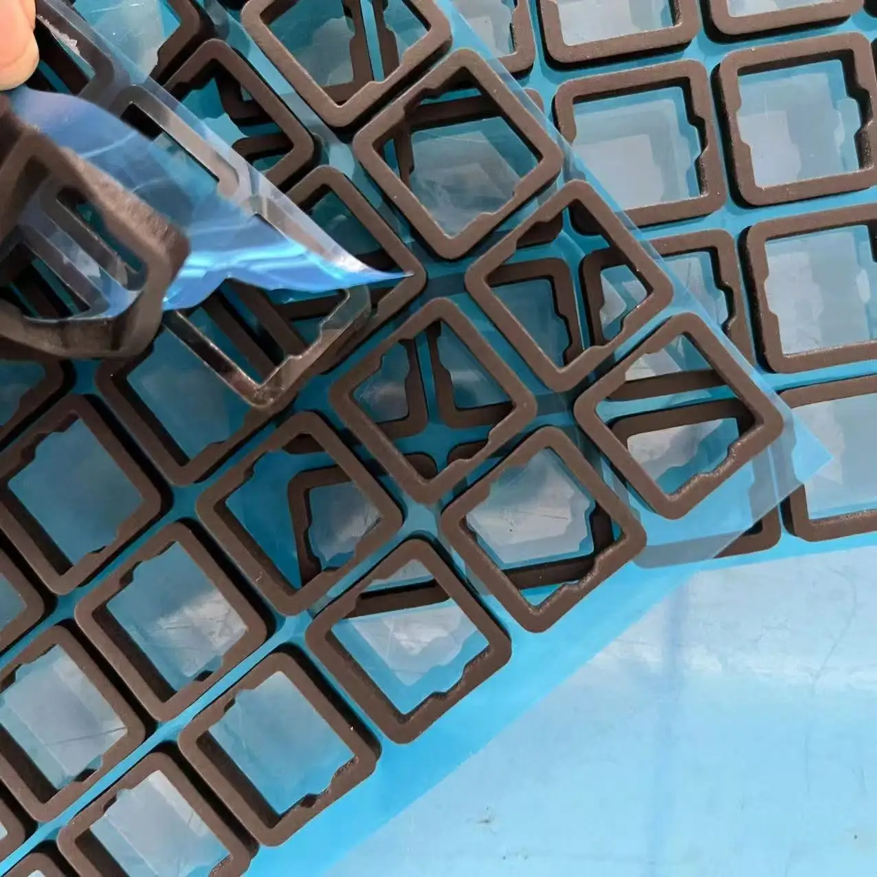Durable and not falling off Flame Retardant High Resilience Die Cut Black PORON Keyboard Pad
