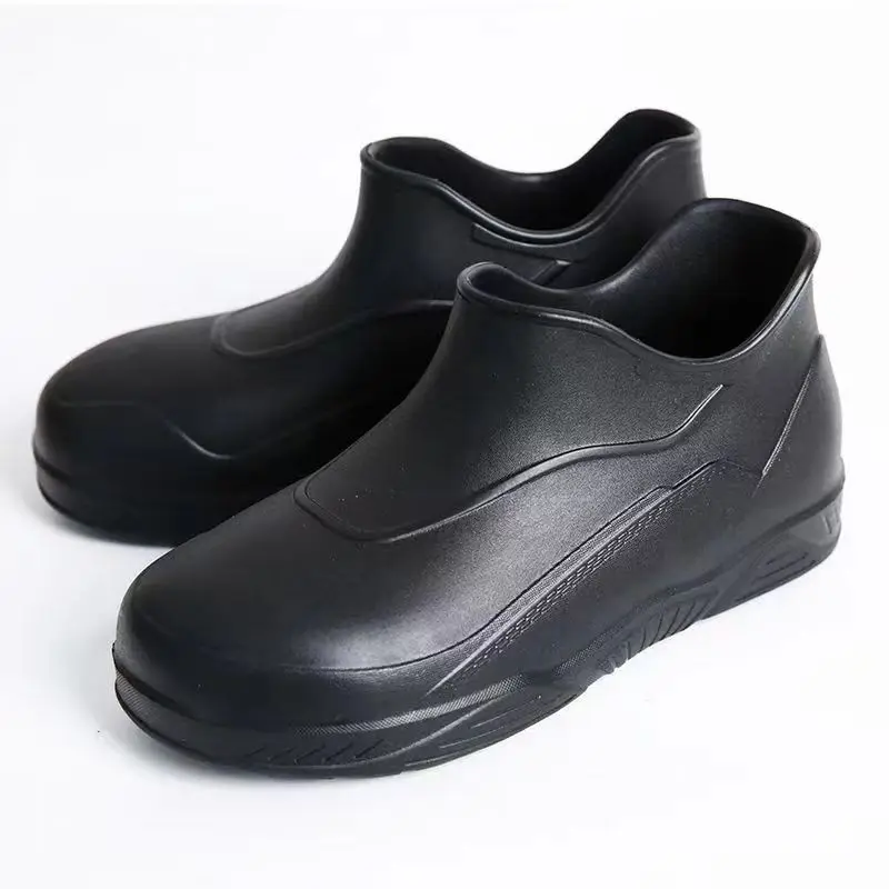 Hot Selling Waterproof Black Chef Shoes Men Slip On Non-Slip Chef Shoes Resistant Kitchen Safety Working Shoes