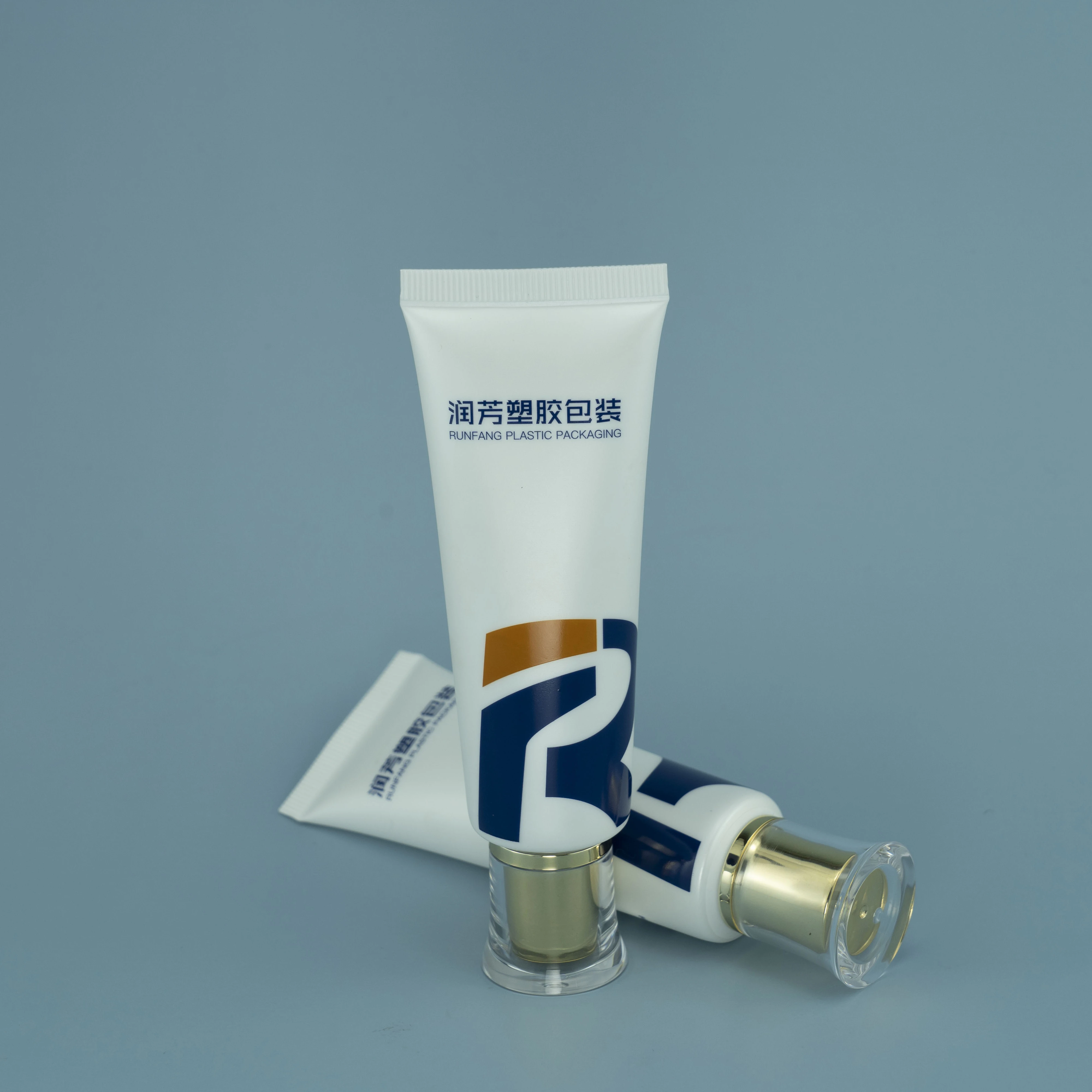 Custom D30 Plastic Soft Cosmetic Packaging Tube With High End Acrylic Oval Screw Cap For Foundation/BB Cream/Facial Cleanser