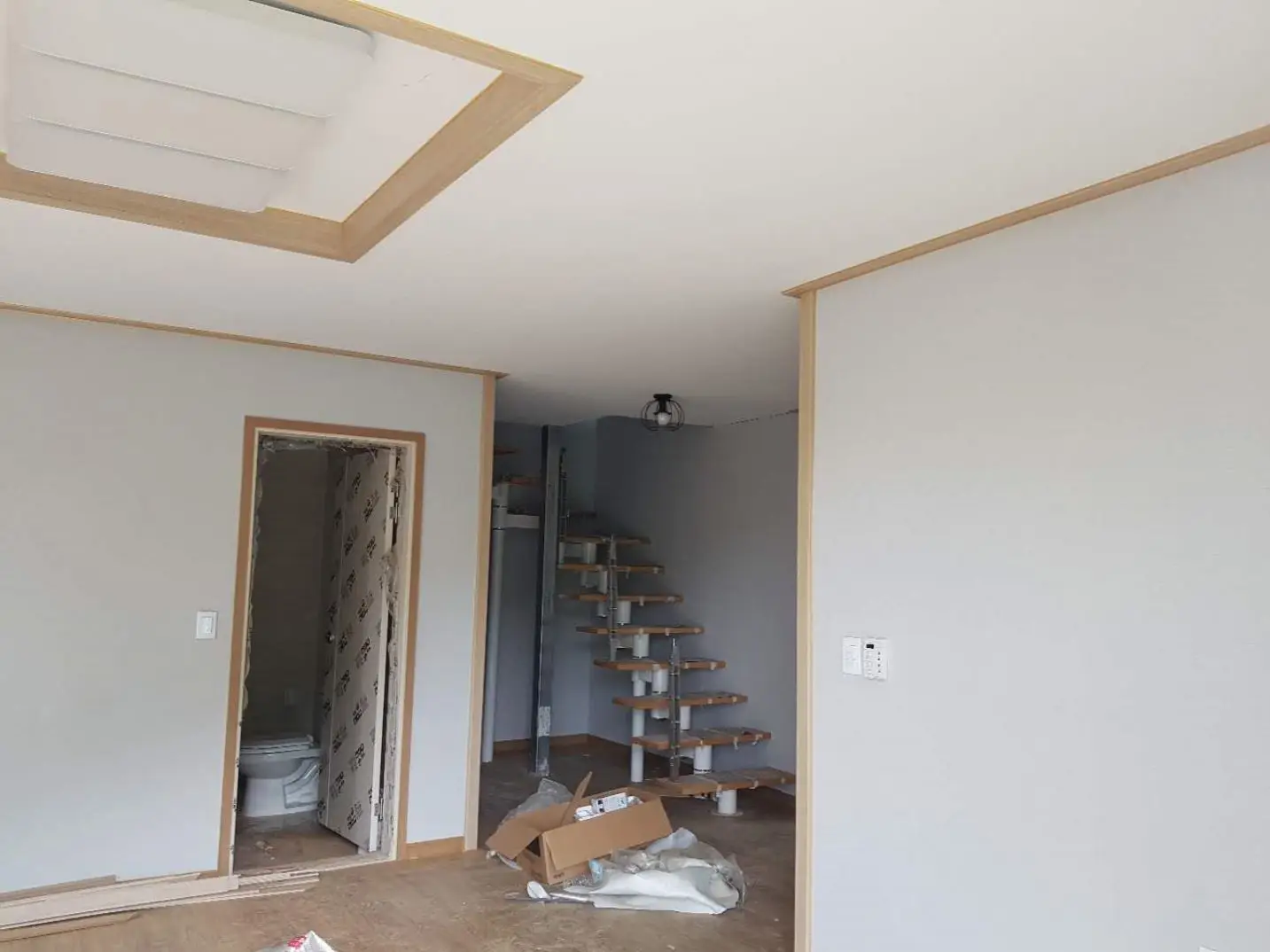 Decorative two storey prefab house luxury prefab house villa glass