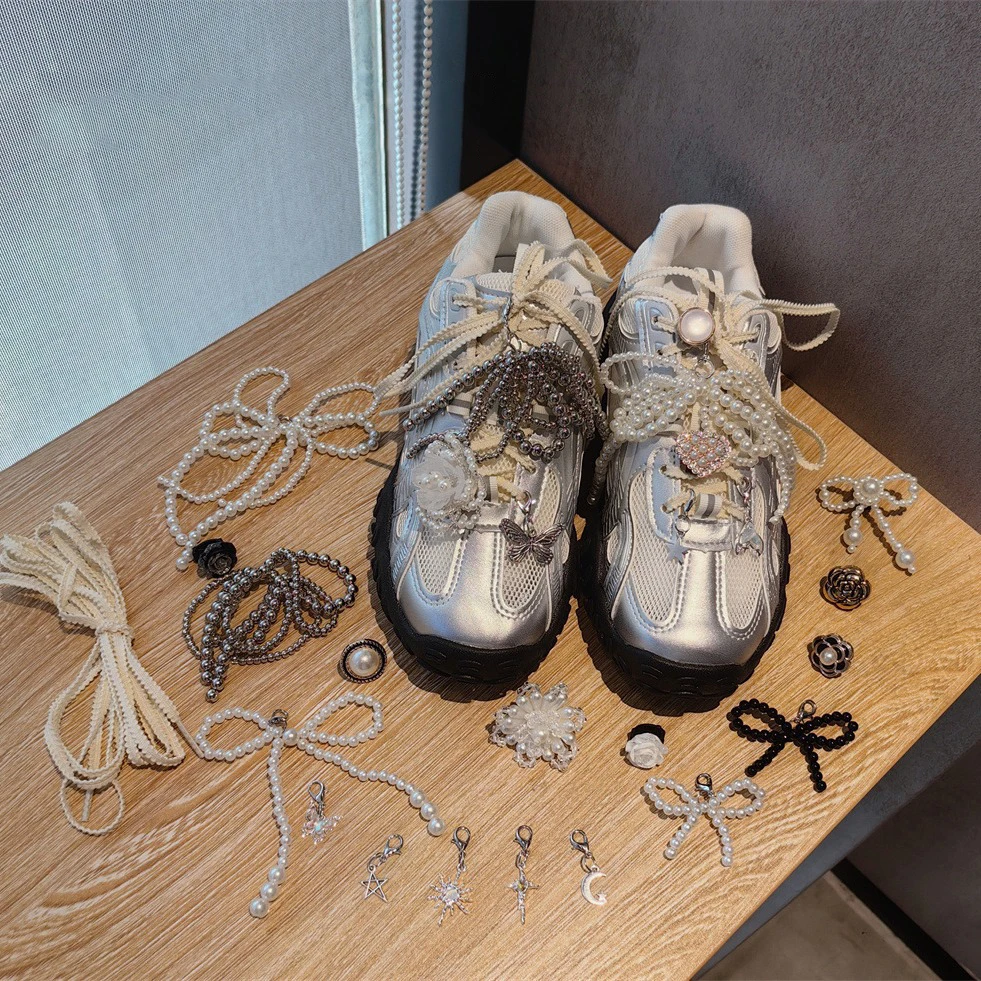 Fashion Pearl Tassel Shoelace Charm Rhinestone Metal Tag Shoe Clips Pearl Ribbon Bow Sneakers Accessory  Y2K Shoe lace Charms