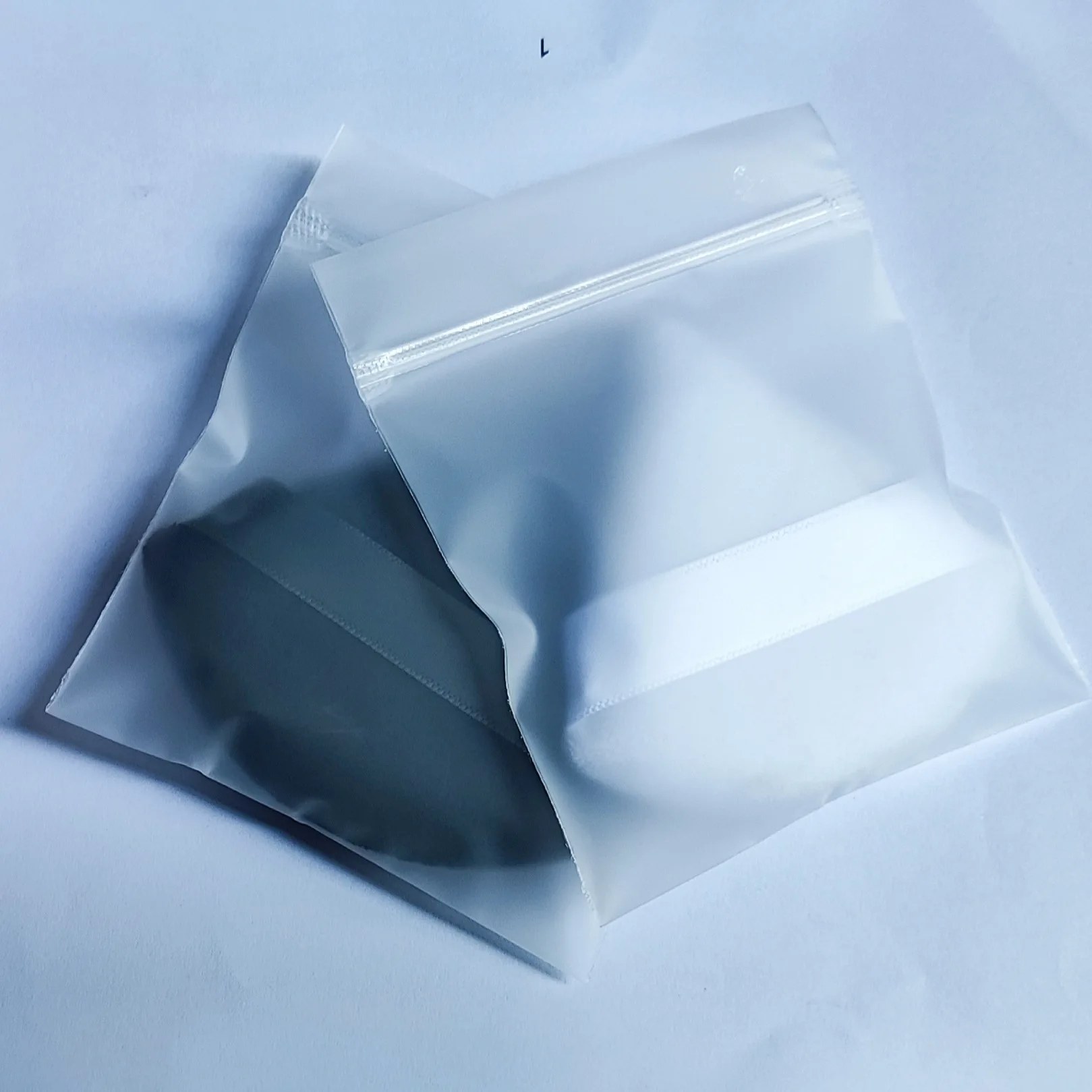 High Quality Soft Velour Triangle Makeup Puff Portable Cotton Beauty Powder Puff Pink Cosmetic Puff for Face