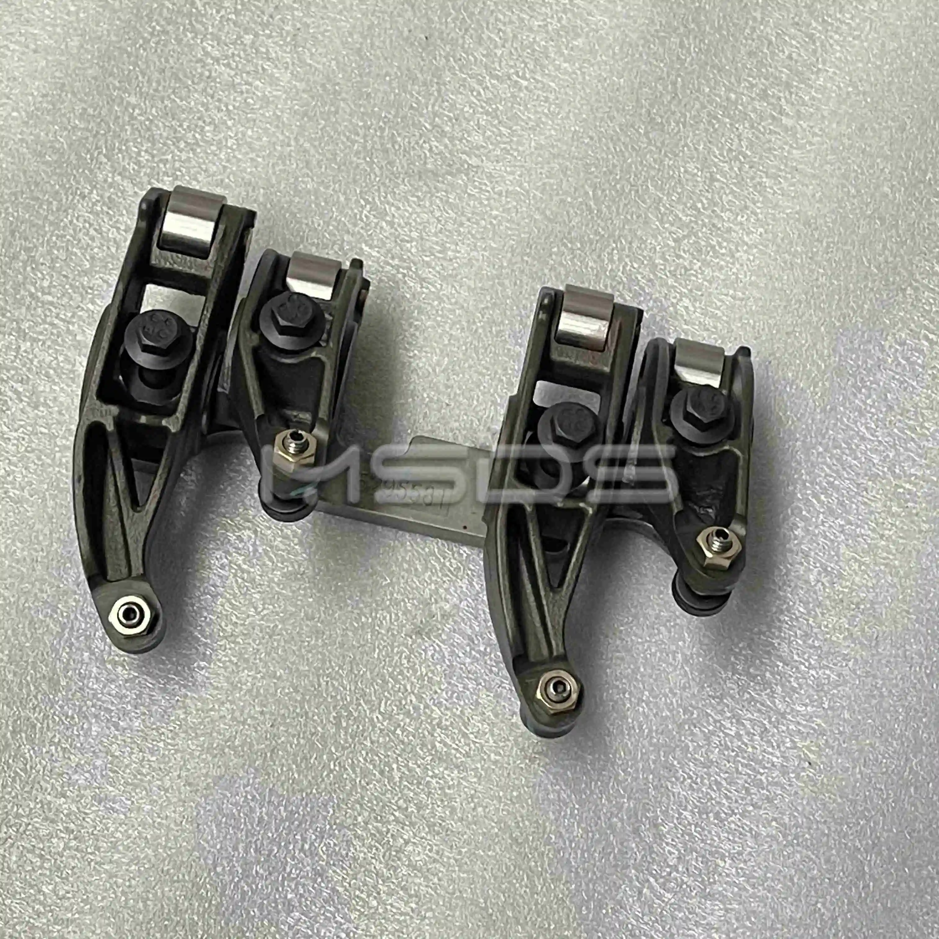 5271538 5305334 5305334F (5255568 5295581 5262518 ) FOTON CUMMINS ISF2.8 двигатель в сборе коромысло рычага
