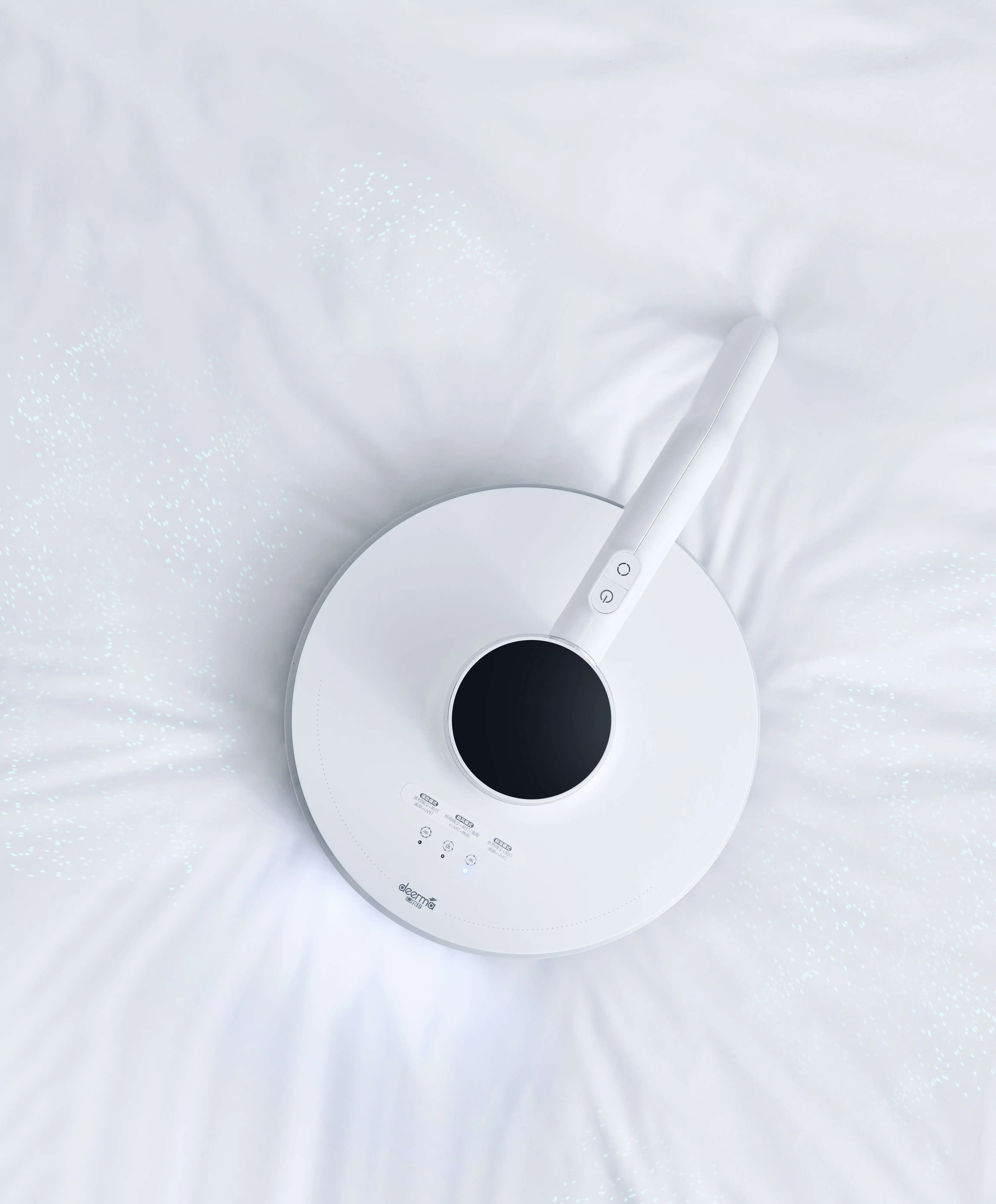 Deerma CM2000 Cordless Dust Mite Vacuum Cleaner with UV-C Light and 45mins Battery Life for Household