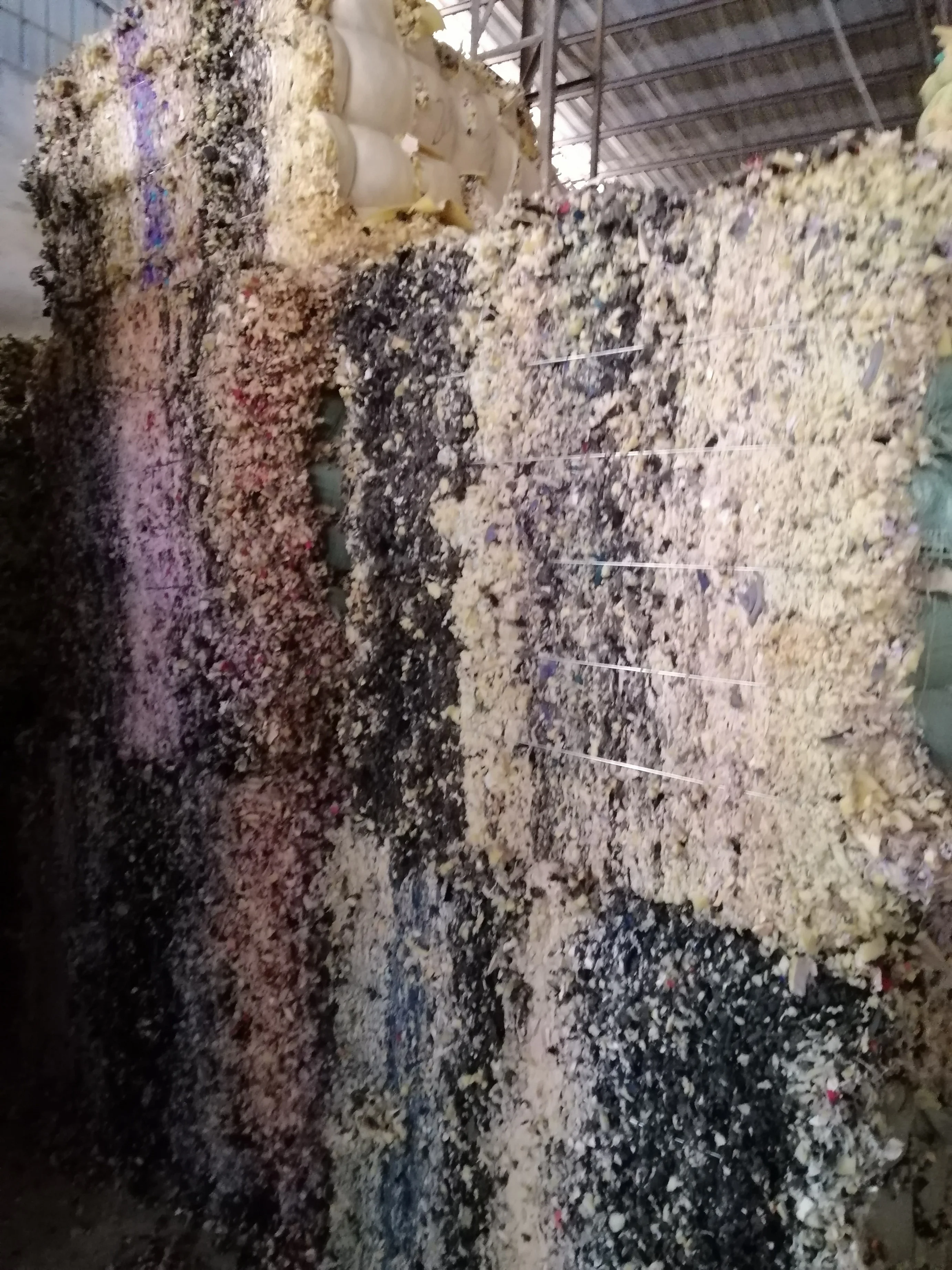 cheap shredded Bra foam scrap fabric sponge 100% dry clean shredded waste pack scrap pillow fillings