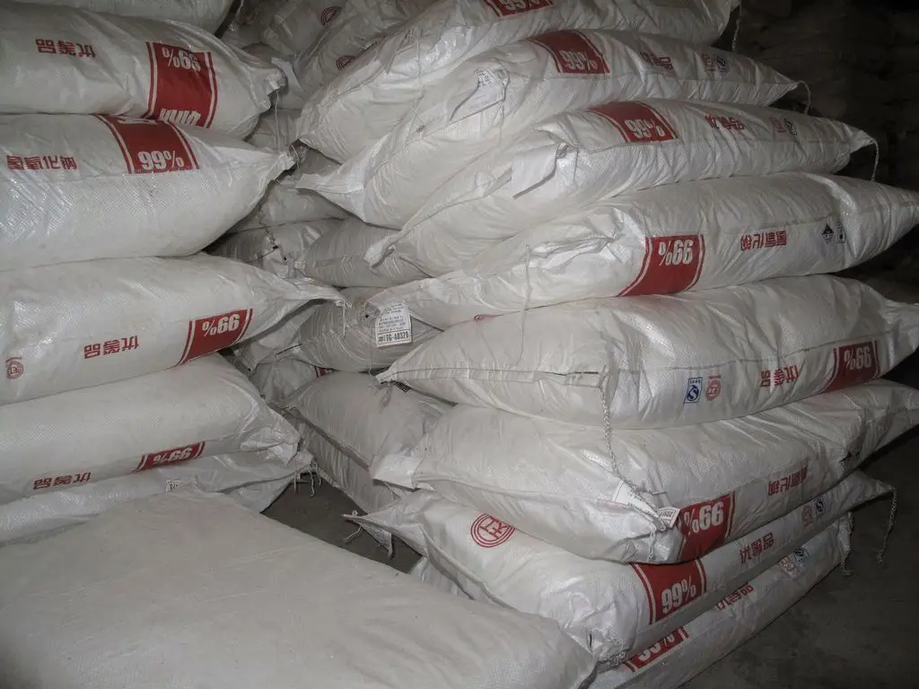 Hot Sale koh 90% Price Per Ton Industrial Grade Carbonate Soda Flake 99%