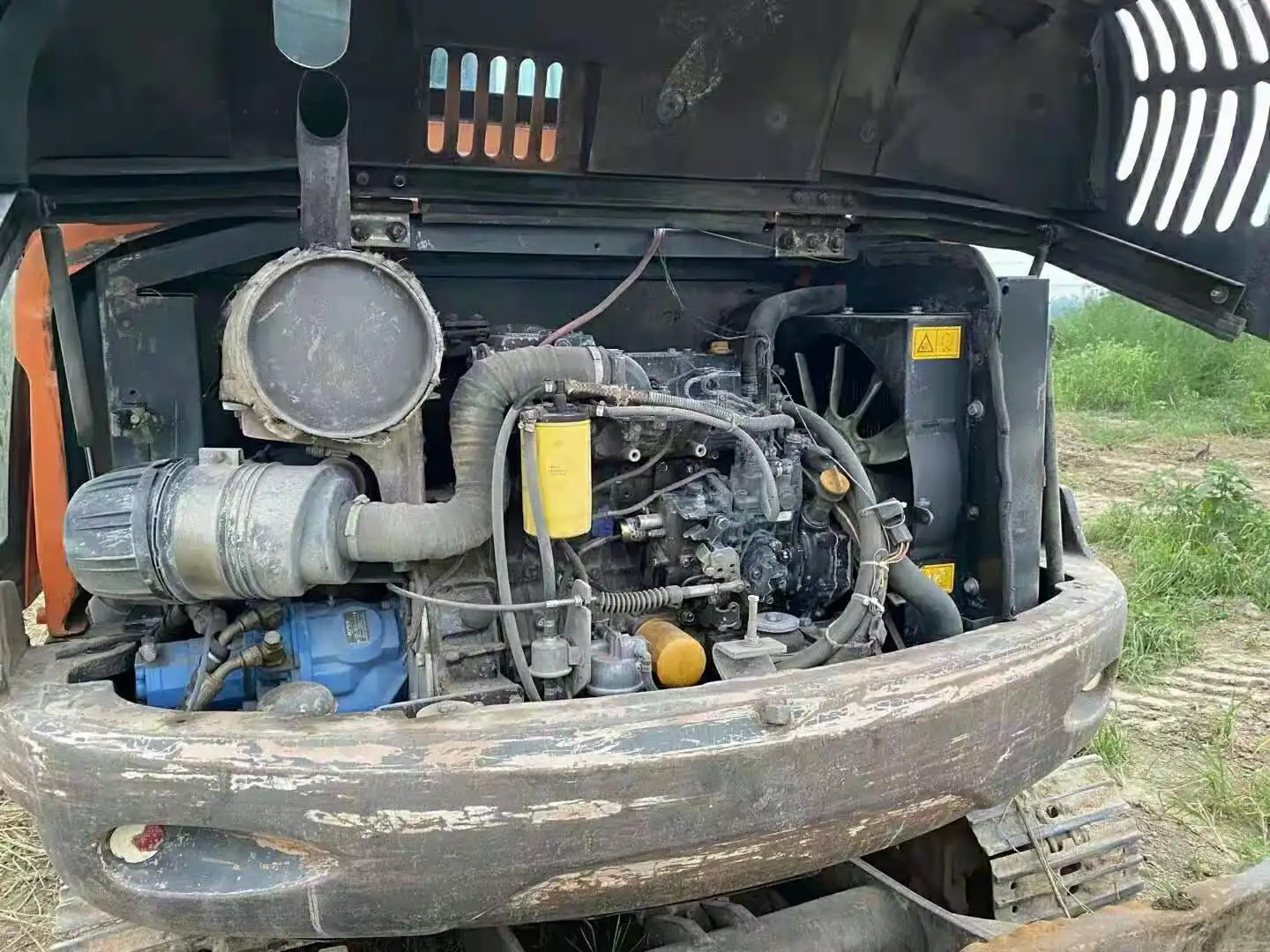 Second hand 6ton doosan excavator in dubai used doosan excavator DX60 DX60-9 DX60E DX60R DX60W DH60-7