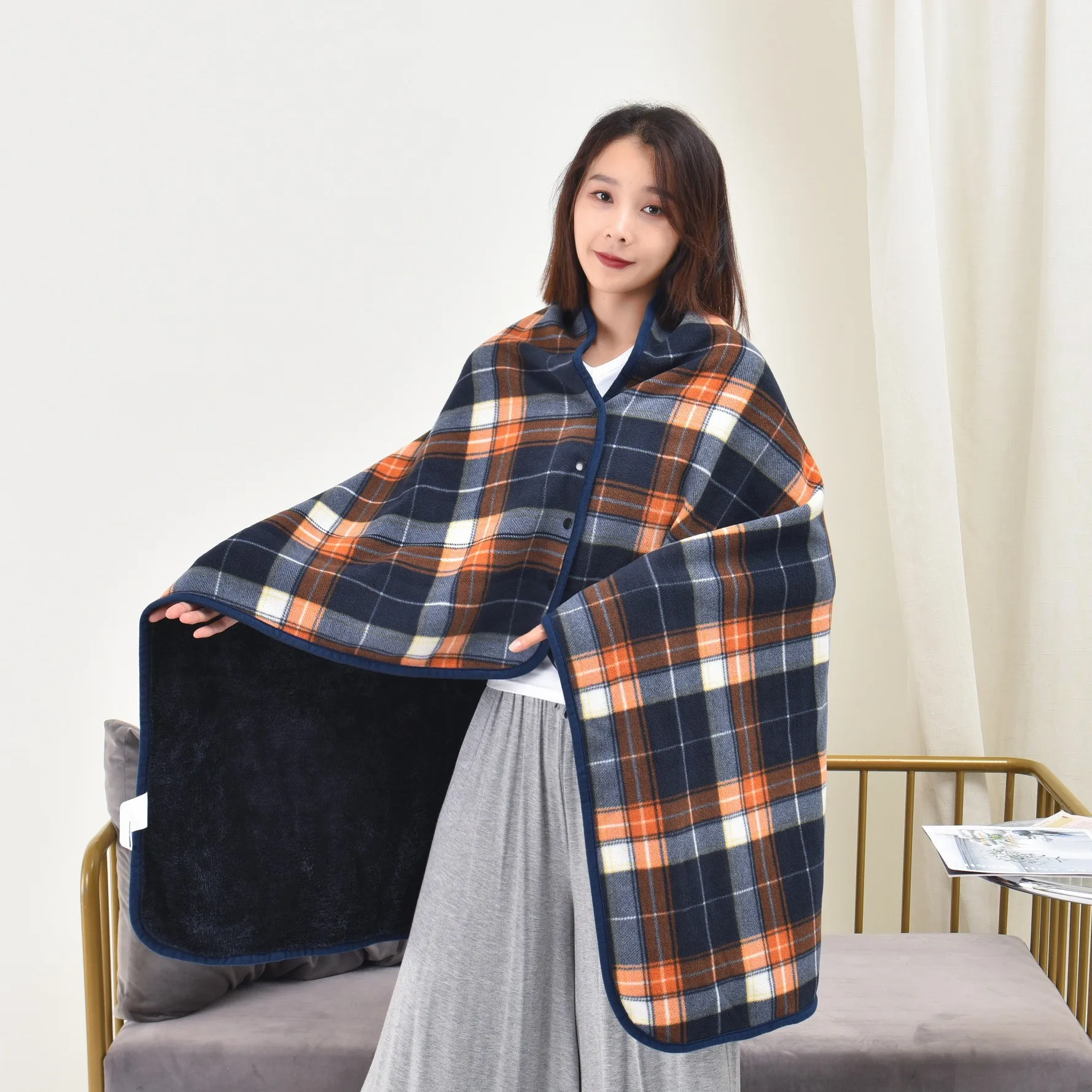 Hot button fashion multi-purpose thickened home blanket